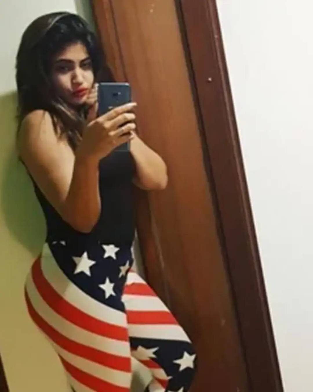 female call girl in Saket